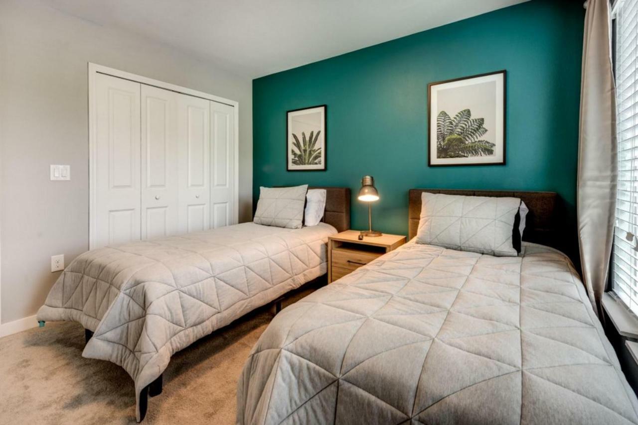 Wonderful Townhomes With Four Bedrooms Close To Disney Orlando Luaran gambar